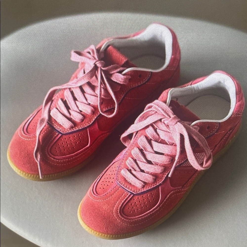 Vibrant Red Women's Sneakers